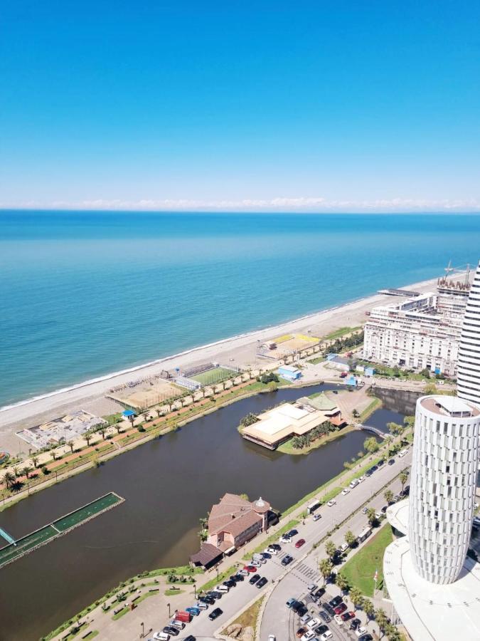 D Block Of New Luxurious Orbi City Батуми Екстериор снимка