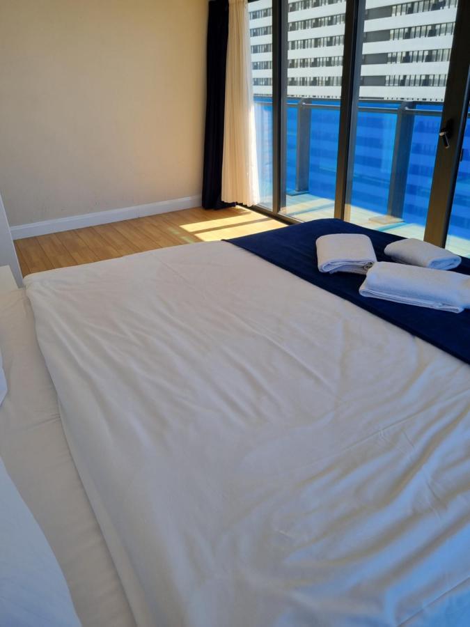 D Block Of New Luxurious Orbi City Батуми Екстериор снимка