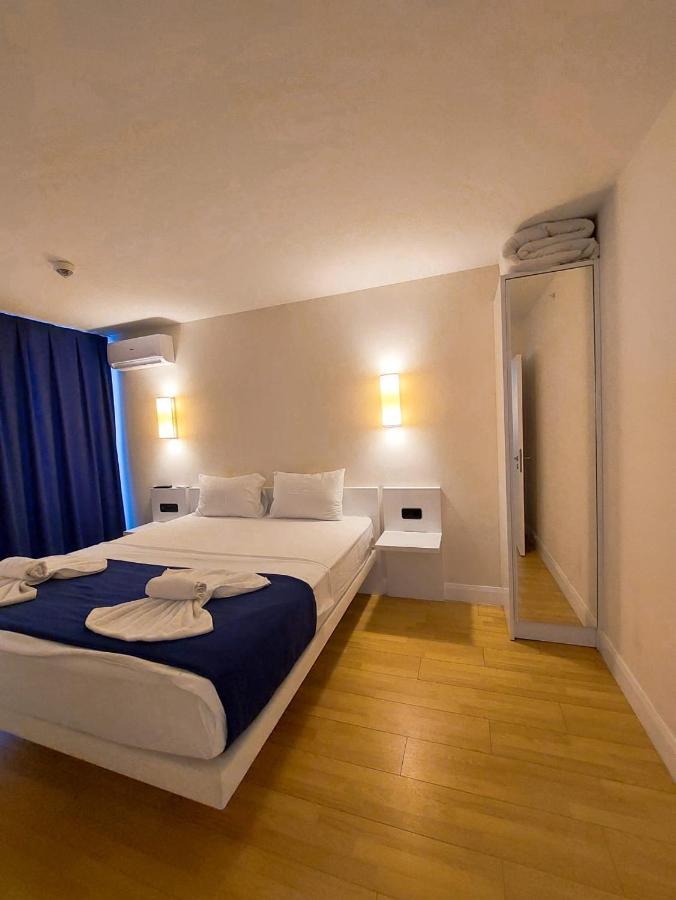 D Block Of New Luxurious Orbi City Батуми Екстериор снимка